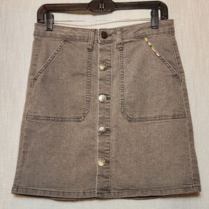 Lexi Jeans Skirt Denim Stretch Size 6 Gray Button Front Mini